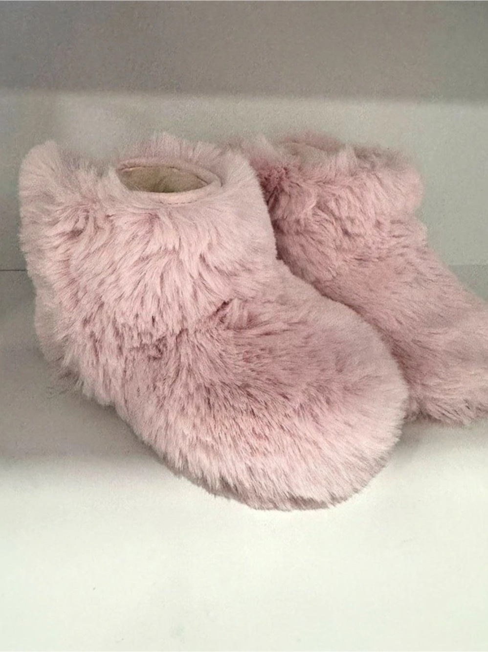 UGG Jesse Bow II Fluff Pink Girls 4/5
